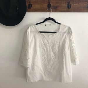 VINTAGE white top